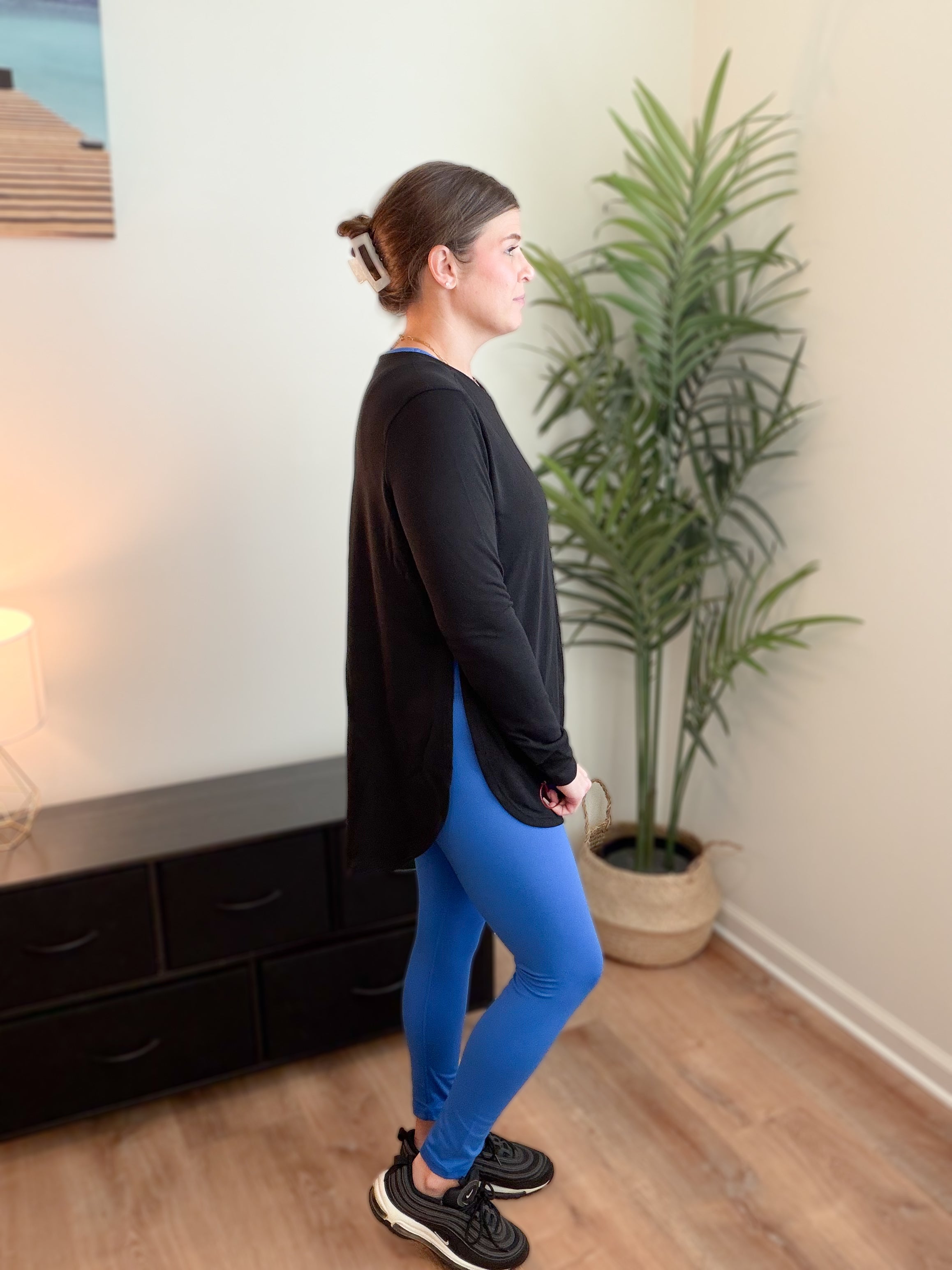 Kat Top with Side Slit