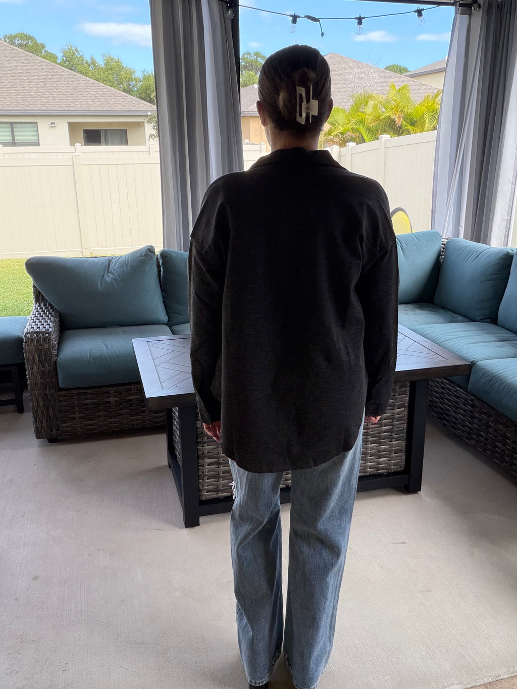 STEPHANIE SOLID COLLARED LONG SLEEVE BUTTON DOWN SHACKET