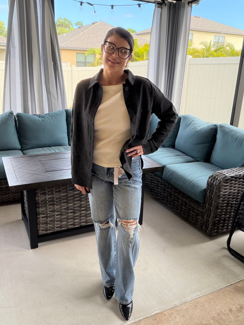 STEPHANIE SOLID COLLARED LONG SLEEVE BUTTON DOWN SHACKET