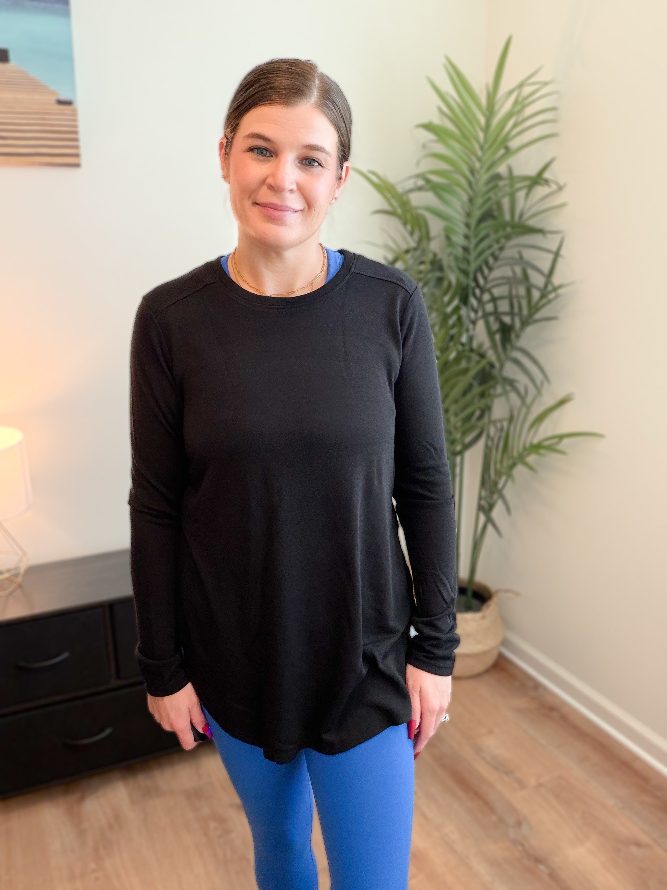 Kat Top with Side Slit