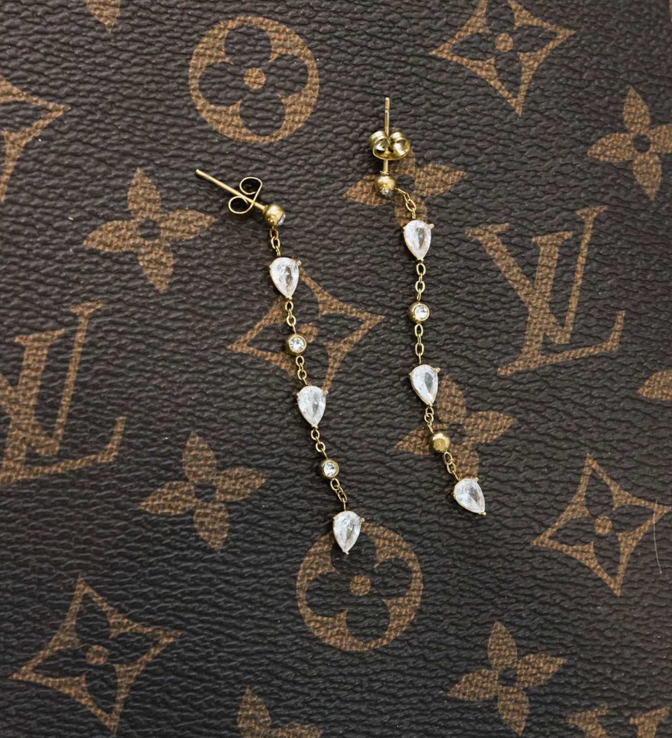 ASHTON EARRINGS