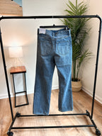 Cam Jeans